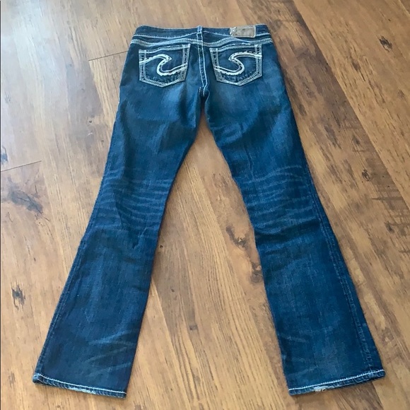 Silver jeans size 28. 33 length - Picture 2 of 4